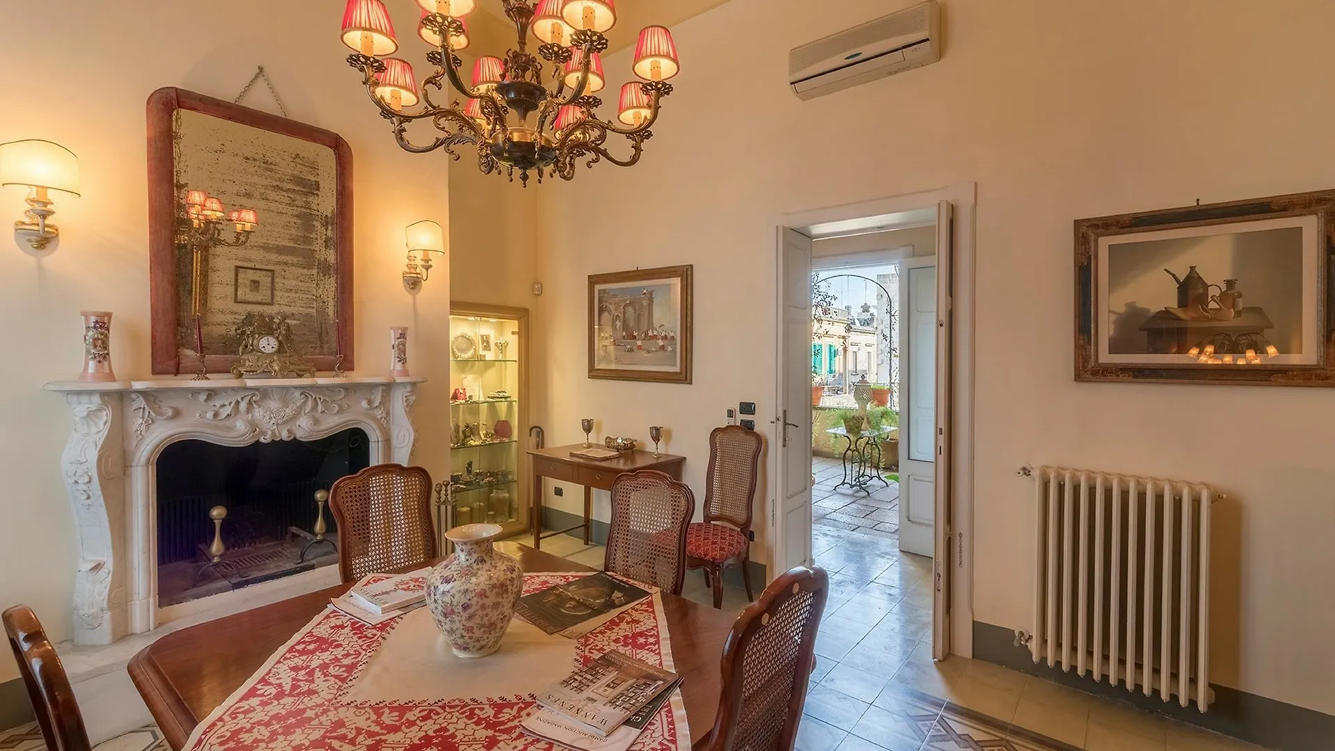 Villa Della Lupa Lecce 0*,