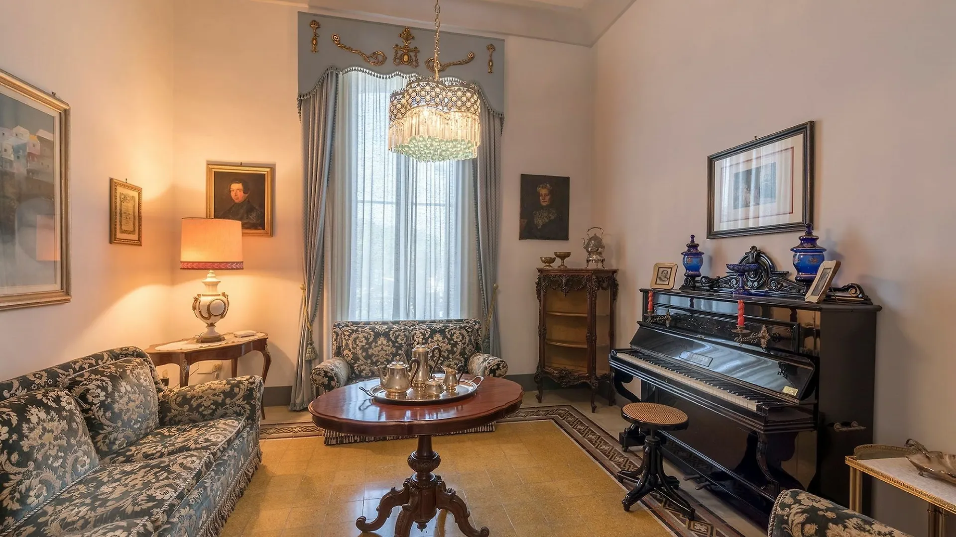 Villa Della Lupa Lecce Guest house